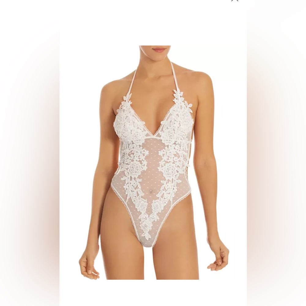 Wilfred Ivory Lace Bodysuit